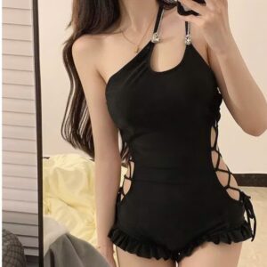Bikini 1 mảnh