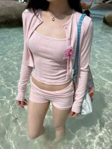 Short bkini hồng 