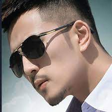 kính râm đi biển nam
